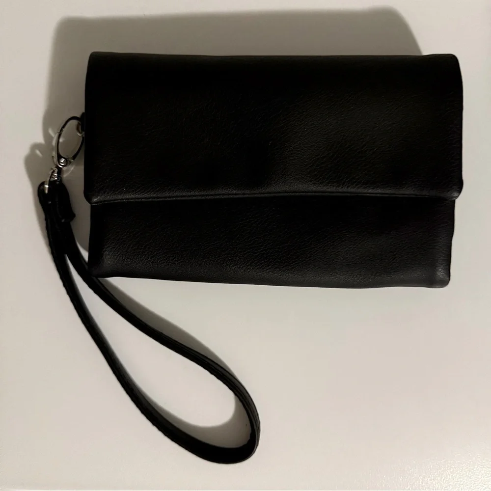[5x$25] ⭐️ Black Trifold Wallet Wristlet Coin Purse by Wild Fable